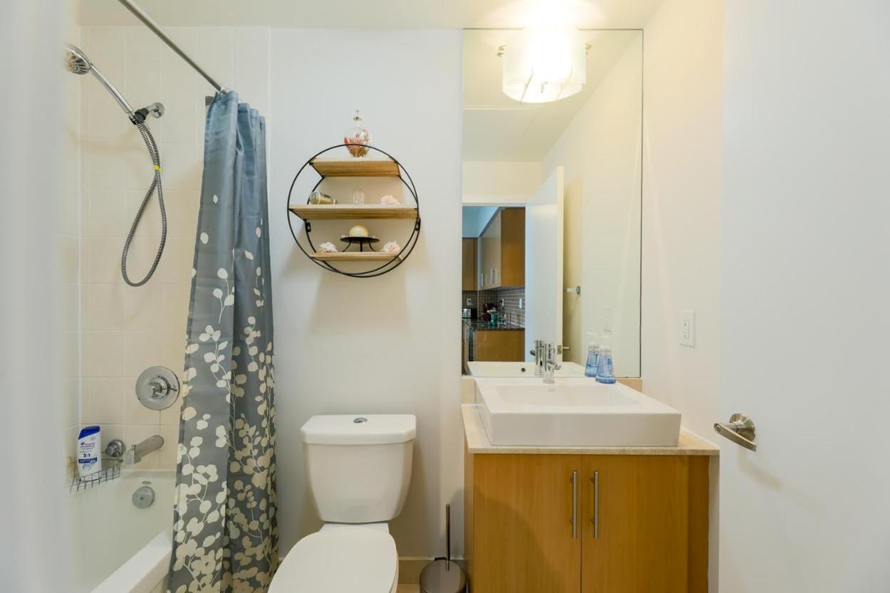 Skyline Elegance Condo Торонто Екстериор снимка